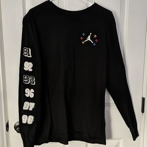 Jordan long sleeve champions of the world size XL